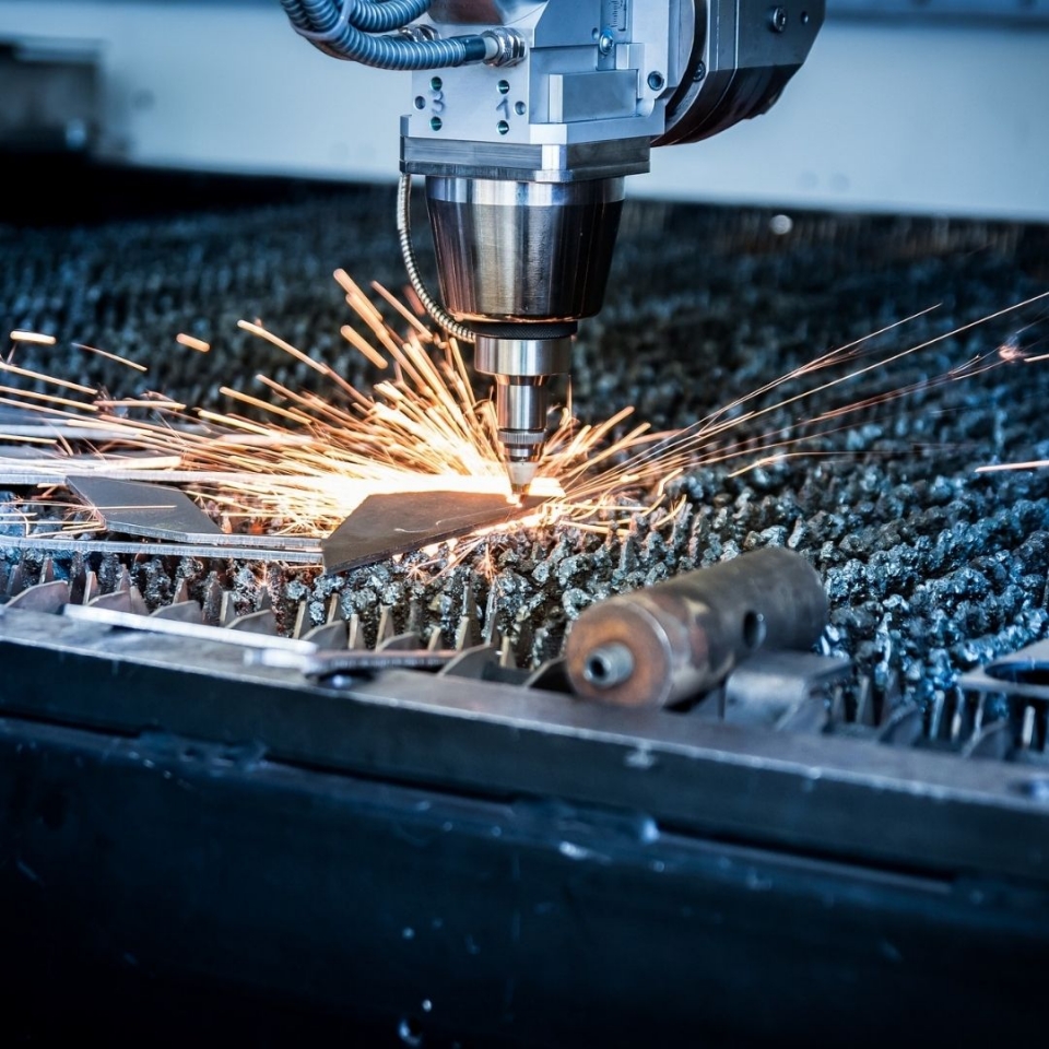 4 Industries That Benefit From Laser Cutting Services in Toronto