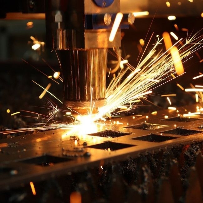 5 Benefits Of Using Laser Cutting For Custom Metal Fabrication
